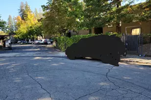 2418 Larkspur Ln, Sacramento, CA 95825 - Photo 29