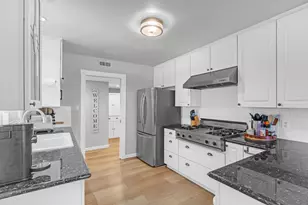 10833 Glenhaven Way, Rancho Cordova, CA 95670 - Photo 7