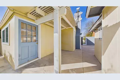 1912 Middelburg Court, Modesto, CA 95356 - Photo 19