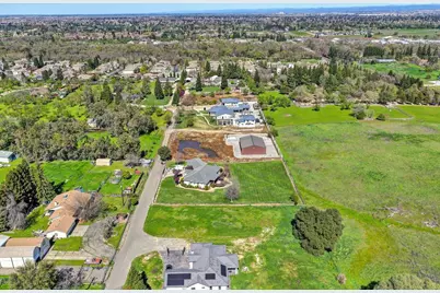 9411 Rawhide Lane, Roseville, CA 95747 - Photo 29