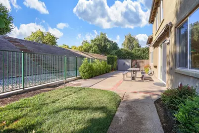 4240 Pinehurst Circle, Stockton, CA 95219 - Photo 55