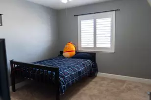 6904 Melody Ct, Hughson, CA 95326 - Photo 9