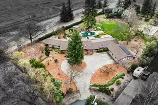 38385 Larue Way, Davis, CA 95616 - Photo 3