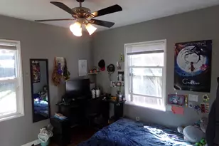 44 W Alpine Ave, Stockton, CA 95204 - Photo 9