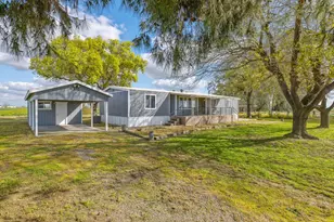 13941 9th Ave, Hanford, CA 93230 - Photo 1