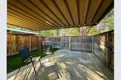 8105 La Riviera Drive, Sacramento, CA 95826 - Photo 31