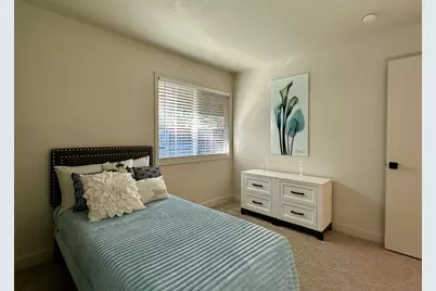 8105 La Riviera Drive, Sacramento, CA 95826 - Photo 21