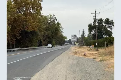 9375 Live Oak Boulevard, Live Oak, CA 95953 - Photo 9