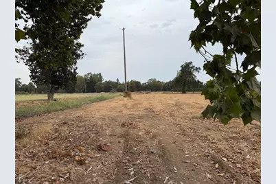 9375 Live Oak Boulevard, Live Oak, CA 95953 - Photo 11