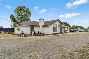 19729 Brightwood Rd, Madera, CA 93638 - Photo 3