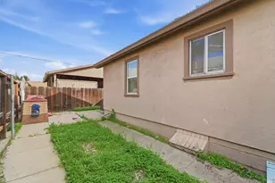 237 Church Ave, Oakdale, CA 95361 - Photo 19