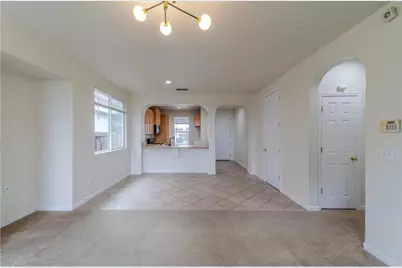 1807 Zurlo, Sacramento, CA 95835 - Photo 7