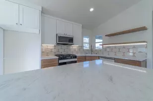 3920 Floral Dr, North Highlands, CA 95660 - Photo 7