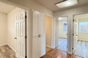 5930 Saddleback Way, Sacramento, CA 95823 - Photo 5