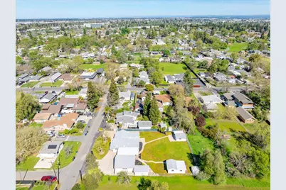 8332 Holly Drive, Citrus Heights, CA 95610 - Photo 59