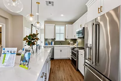 6401 Ventris Walk, Sacramento, CA 95823 - Photo 11