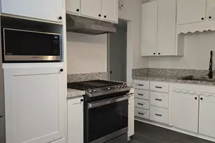 2469 Fernandez Dr, Sacramento, CA 95822 - Photo 21