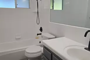 2469 Fernandez Dr, Sacramento, CA 95822 - Photo 25