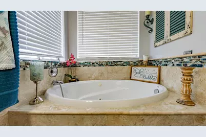 707 Chenin Blanc Drive, Manteca, CA 95337 - Photo 21