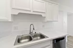 1421 Lisbon Ave, West Sacramento, CA 95605 - Photo 13