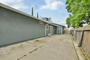 207 Park Ave, Manteca, CA 95337 - Photo 21