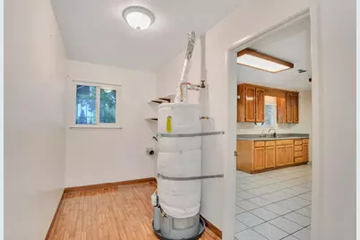 207 Park Avenue, Manteca, CA 95337 - Photo 13