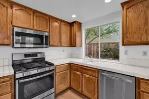 1612 Alnwick Dr, Roseville, CA 95747 - Photo 11