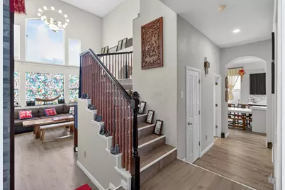 2033 Bastona Drive, Elk Grove, CA 95758 - Photo 9