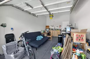 2033 Bastona Dr, Elk Grove, CA 95758 - Photo 49