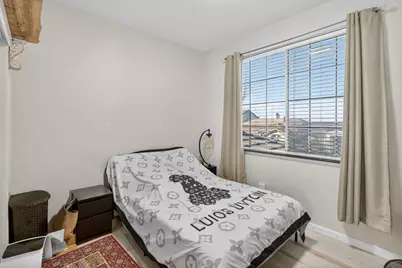 2033 Bastona Drive, Elk Grove, CA 95758 - Photo 41