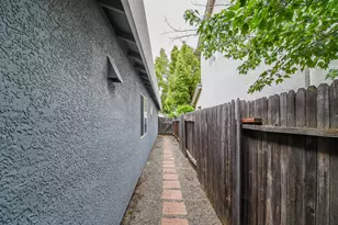 10064 Oglethorpe Way, Elk Grove, CA 95624 - Photo 55