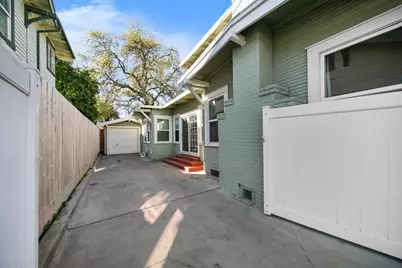 836 W Park, Stockton, CA 95203 - Photo 9