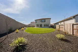 1946 Carmel Rnch Cir, Oakdale, CA 95361 - Photo 13