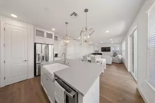 1946 Carmel Rnch Cir, Oakdale, CA 95361 - Photo 3