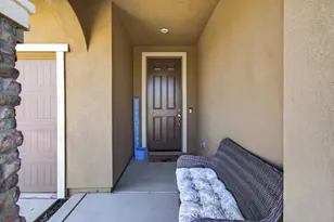 4144 Sir Barton Dr, Olivehurst, CA 95961 - Photo 3