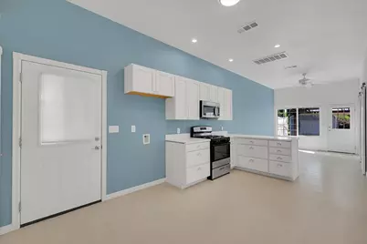 5664 Riverside Drive, Olivehurst, CA 95961 - Photo 31