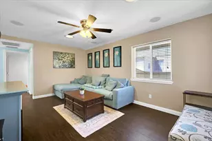 5664 Riverside Dr, Olivehurst, CA 95961 - Photo 7