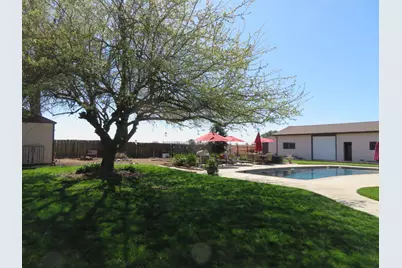 4900 Pleasant Valley Road, Oakdale, CA 95361 - Photo 49