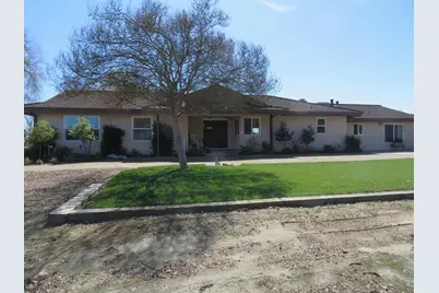 4900 Pleasant Valley Road, Oakdale, CA 95361 - Photo 1