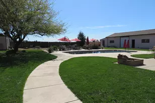 4900 Pleasant Valley Rd, Oakdale, CA 95361 - Photo 47