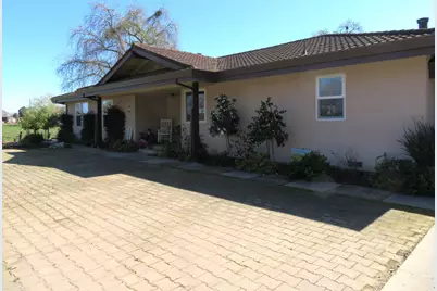 4900 Pleasant Valley Road, Oakdale, CA 95361 - Photo 3