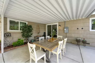 1917 Flowers Street, Sacramento, CA 95825 - Photo 45
