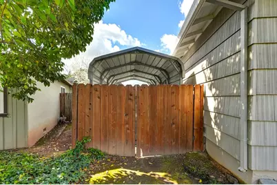 1917 Flowers Street, Sacramento, CA 95825 - Photo 65