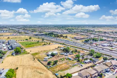 8685 E Stockton Boulevard, Elk Grove, CA 95624 - Photo 23