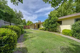 950 Trestle Glen Way, Sacramento, CA 95831 - Photo 31