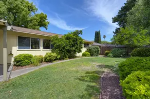 950 Trestle Glen Way, Sacramento, CA 95831 - Photo 29