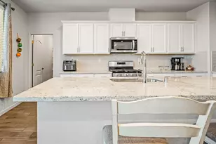 3017 Alderwood Pl, Roseville, CA 95747 - Photo 19