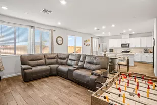 3017 Alderwood Pl, Roseville, CA 95747 - Photo 9