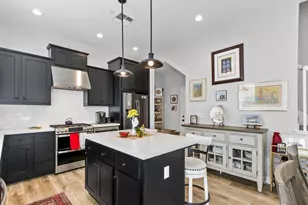 7548 Twin Bridges Ln, Citrus Heights, CA 95610 - Photo 13