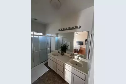 8098 Langham Way, Sacramento, CA 95829 - Photo 17